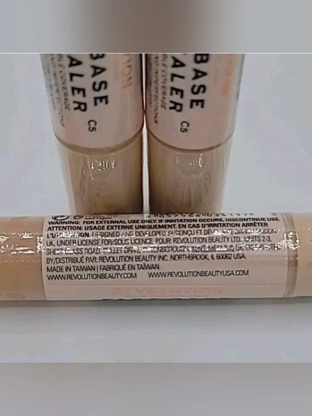 NWT 3x Makeup Revolution Fast Base Concealer Shade #C5 0.15 fl oz Ea SEALED